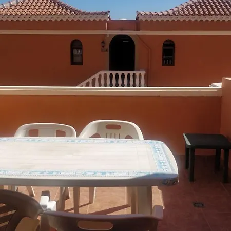 Golden Mile Seaview Royal Garden Apartment
